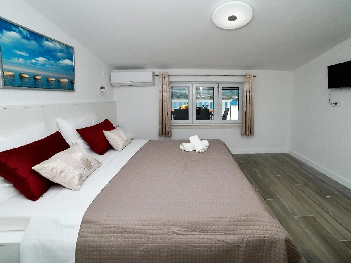 Apartmani Antonia Trogir